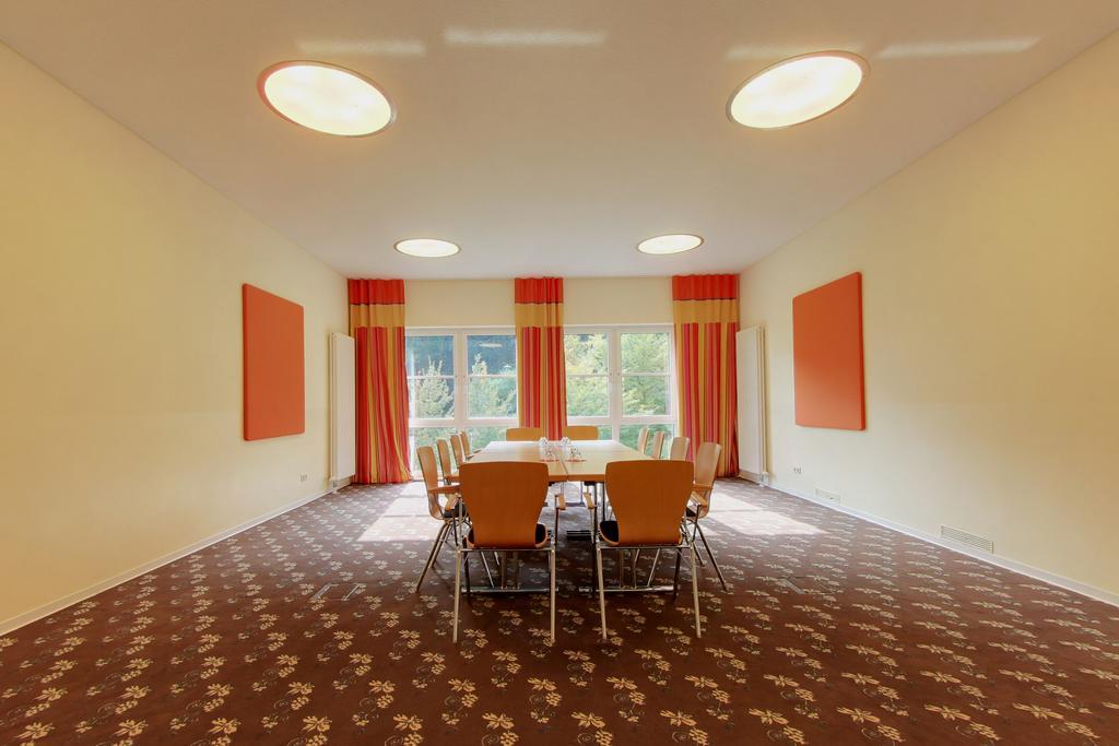 Akzent Waldhotel Rheingau Geisenheim Esterno foto