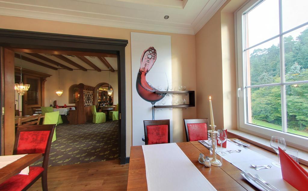 Akzent Waldhotel Rheingau Geisenheim Esterno foto