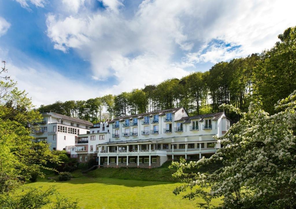Akzent Waldhotel Rheingau Geisenheim Esterno foto