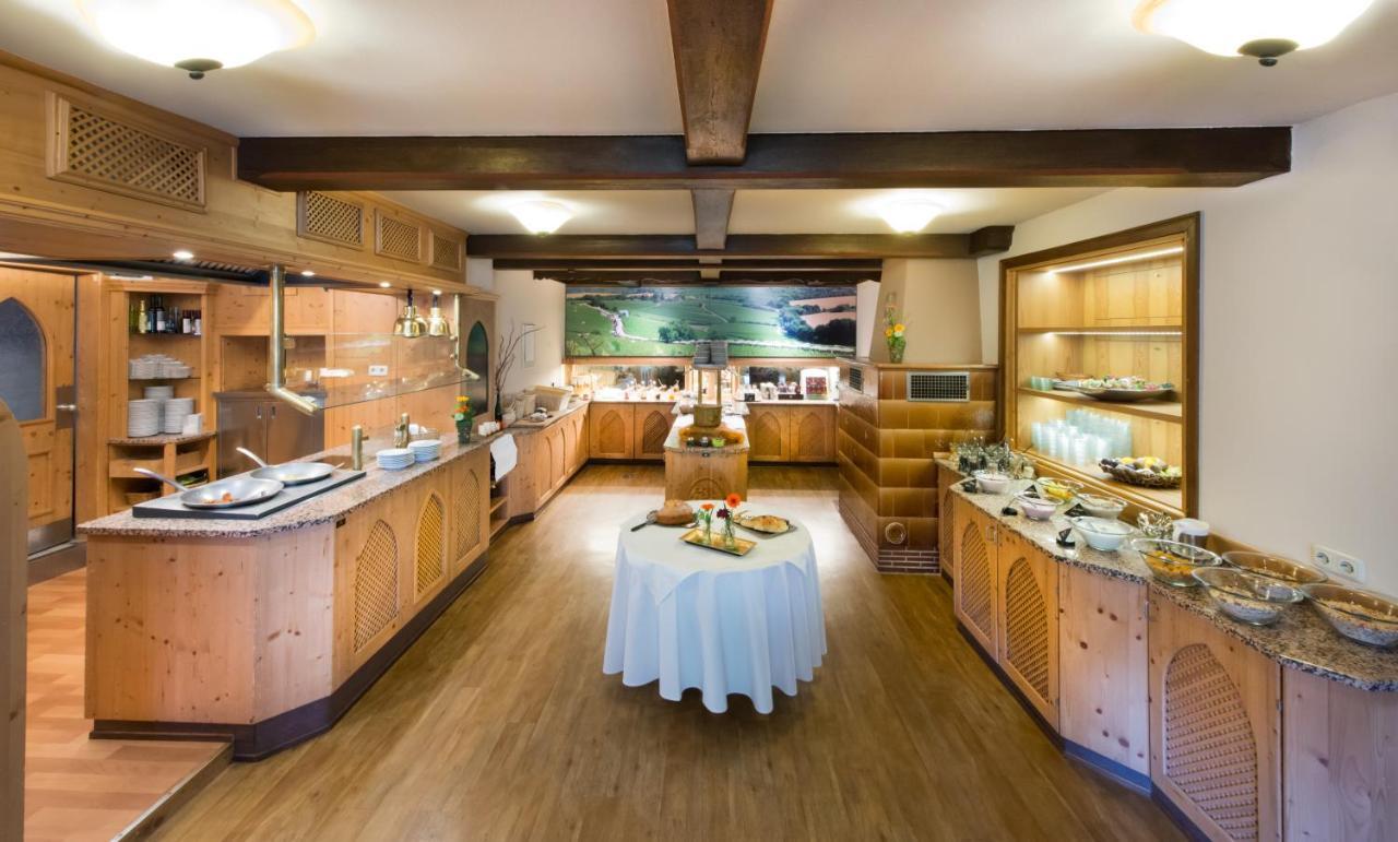 Akzent Waldhotel Rheingau Geisenheim Esterno foto